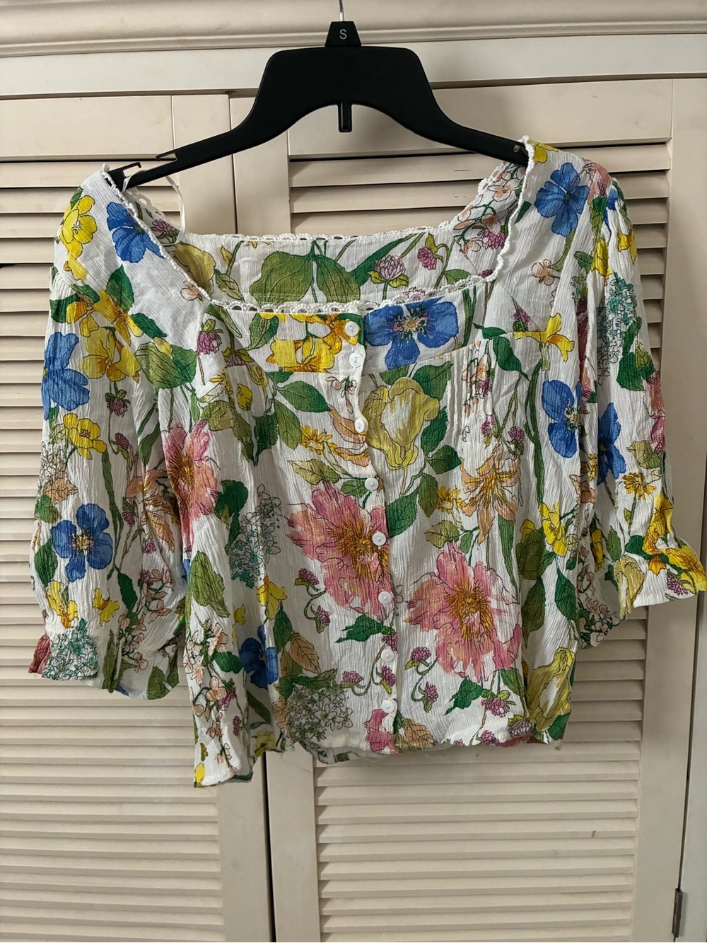 Floral Button-Front Women's Blouse in White with Multi-Color Print